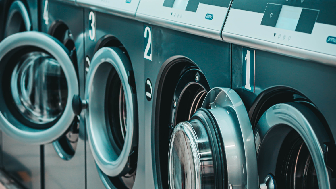 家務新手必讀！什麼衣服必須乾洗？淺談乾洗的原理及注意事項